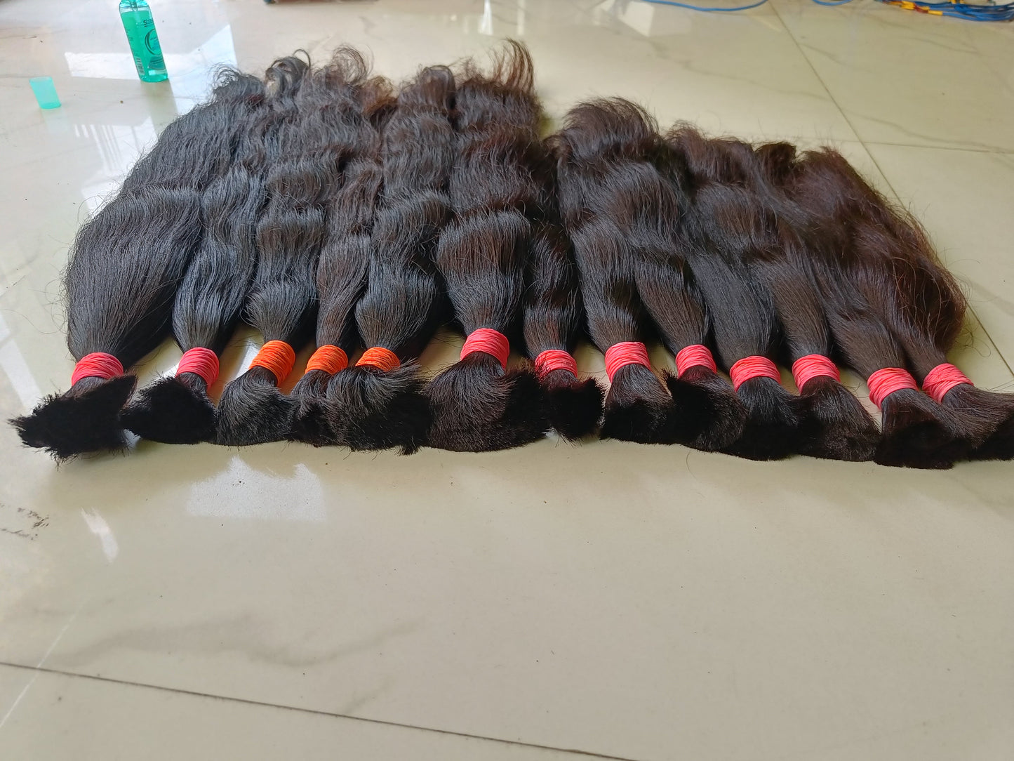 𝗥𝗲𝗺𝘆 & 𝗩𝗶𝗿𝗴𝗶𝗻 𝗪𝗮𝘃𝘆 𝗕𝘂𝗹𝗸 𝗛𝗮𝗶𝗿 - 𝗣𝗲𝗿 𝗞𝗴